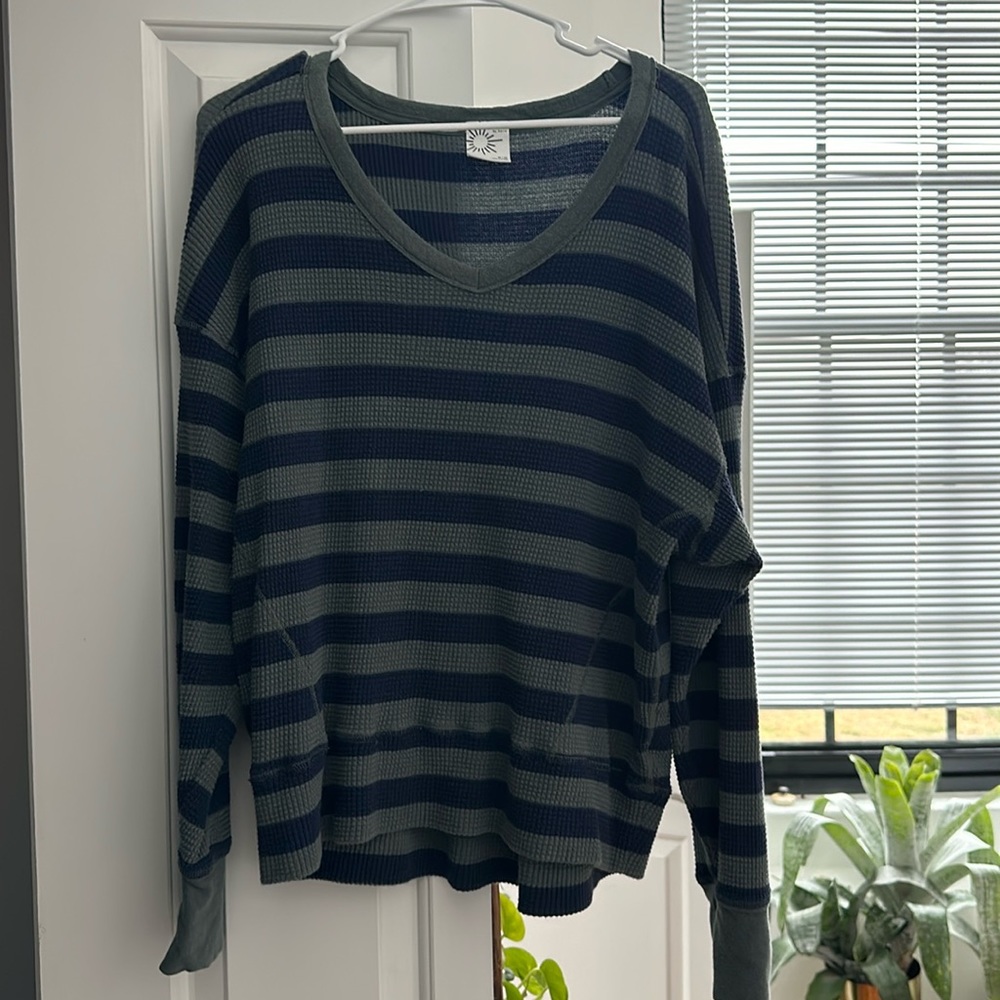 Offline by Aerie medium waffle shirt